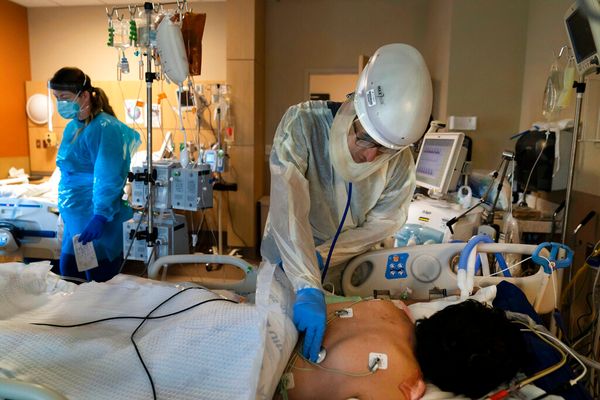 2 in 5 Americans Live Where COVID-19 Strains Hospital ICUs