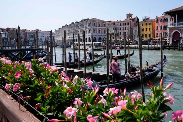 UNESCO Watching as Venice Grapples With Over-Tourism