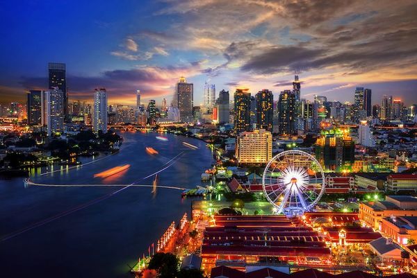 Thailand Tightens Entry Requirements Due to Omicron Spread