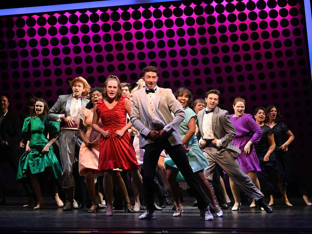 Review: 'Footloose' Is Something to See for its Choreography