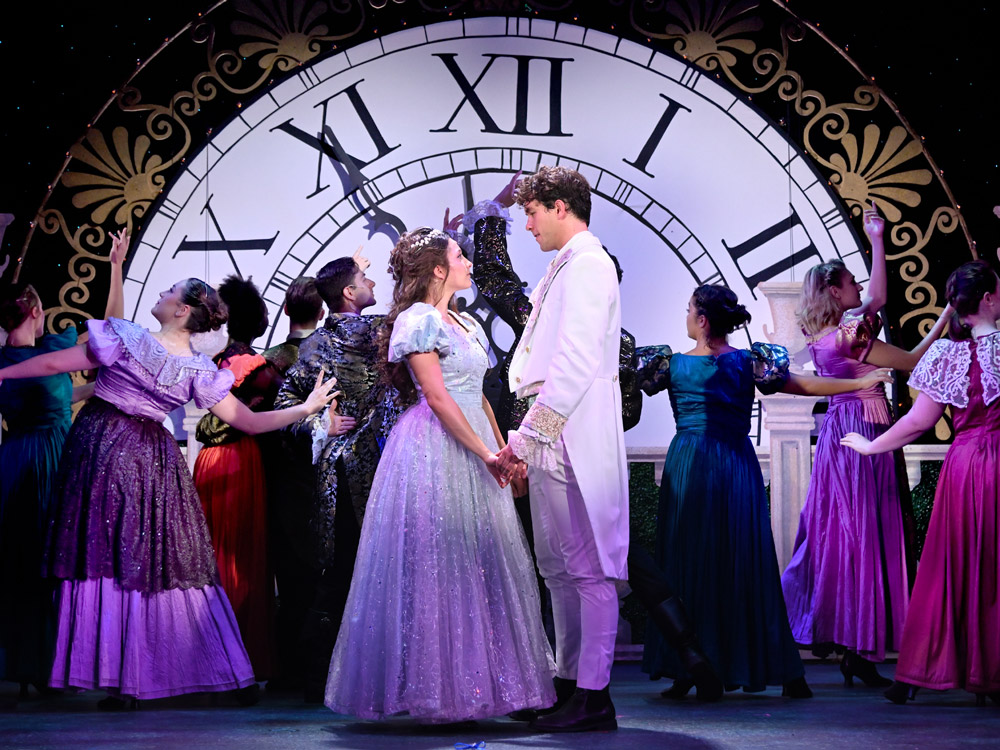 Review: 'Cinderella' Enchants at Theatre By The Sea