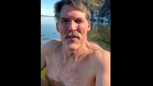 Shirtless US Senate Candidate Submerges Himself in Wisconsin Lake, Issues Challenge to Opponent