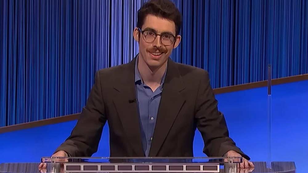 'Jeopardy' Champ Surprised at 'Thirsty DMs,' 'Gay Icon' Status