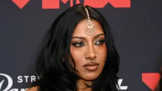 Katseye's Lara Raj Opens Up About Her Sexual Orientation on Weverse, Calling Herself "Half a Fruitcake"